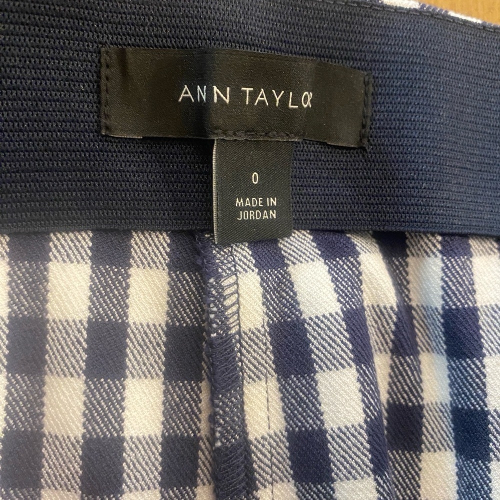 Ann Taylor Women’s Gingham Checkered Pants Elastic Waist Size 0 blue white - Picture 3 of 12